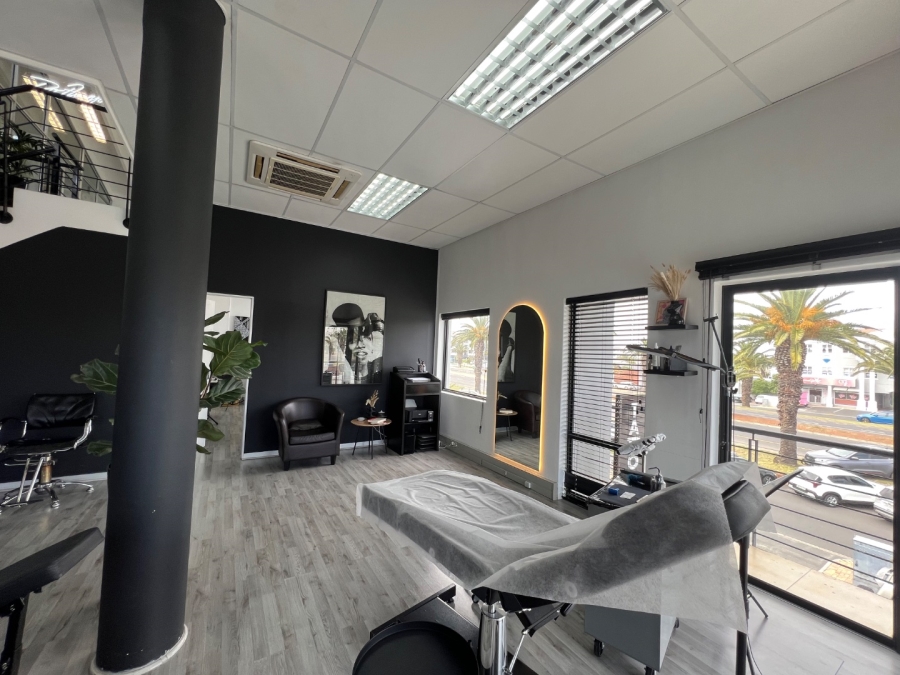 To Let Commercial Property for Rent in Table View Western Cape